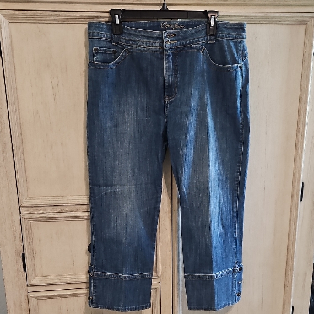 Blue Denim Capri Jeans